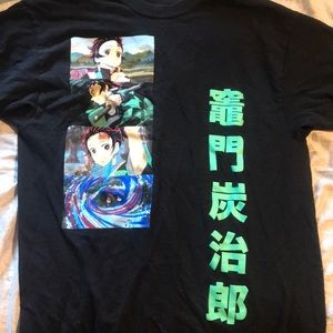 Demon slayer Mens M tee